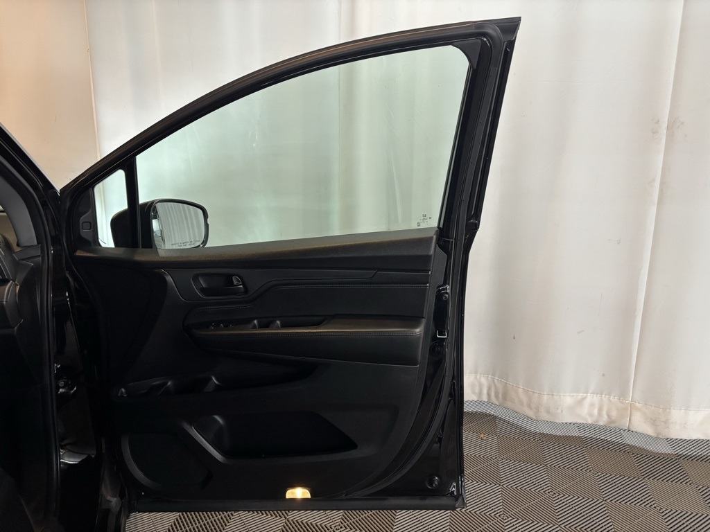 2023 Honda Odyssey EX-L photo 17