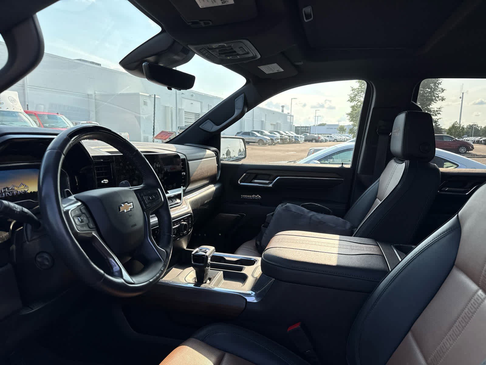 2024 Chevrolet Silverado 1500 High Country photo 4