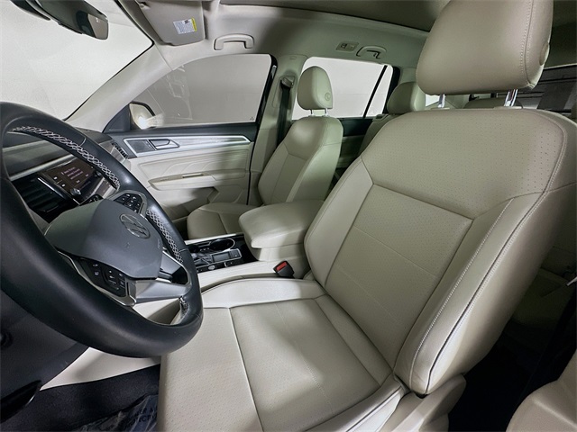 2021 Volkswagen Atlas SEL photo 16
