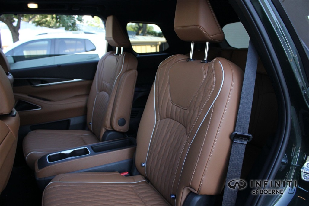 2026 Infiniti QX60 Autograph photo 18
