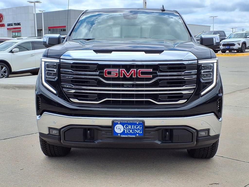 2025 Gmc Sierra 1500 SLT photo 2