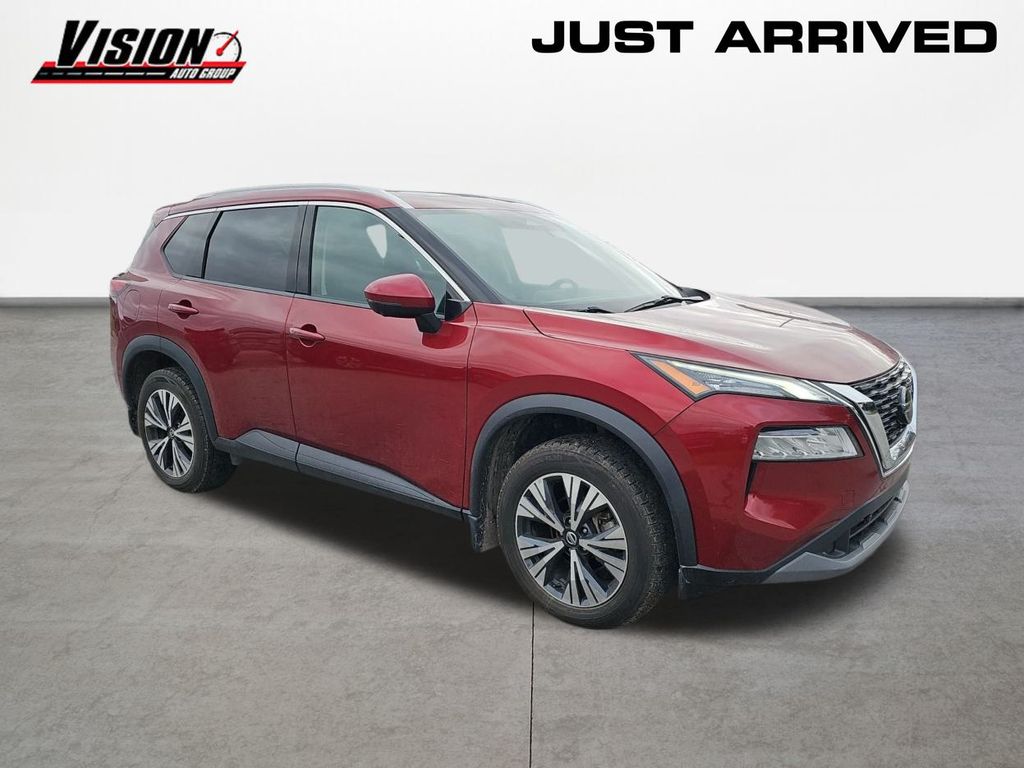 2021 Nissan Rogue SV photo 3