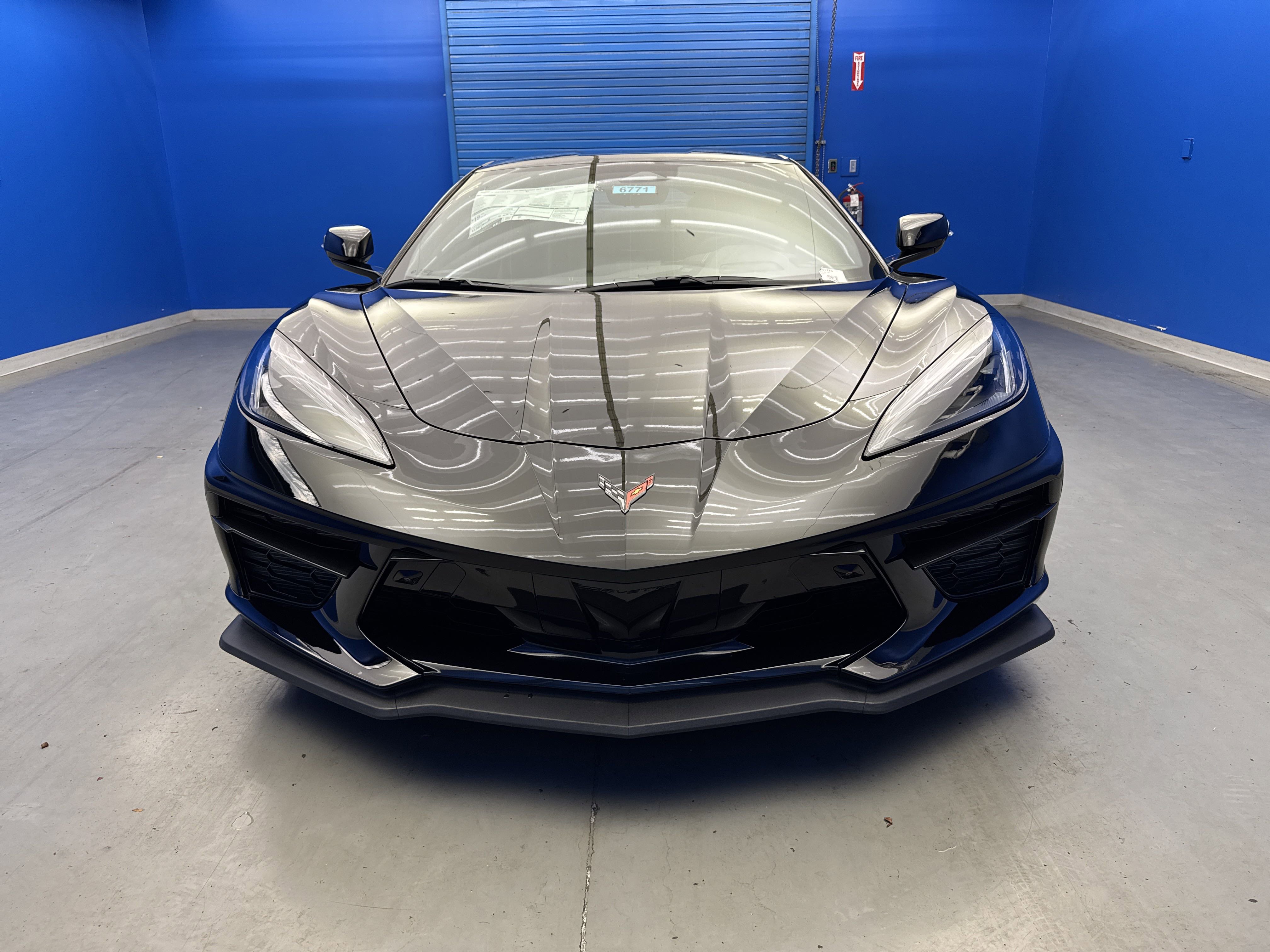 2025 Chevrolet Corvette Stingray 3LT photo 3