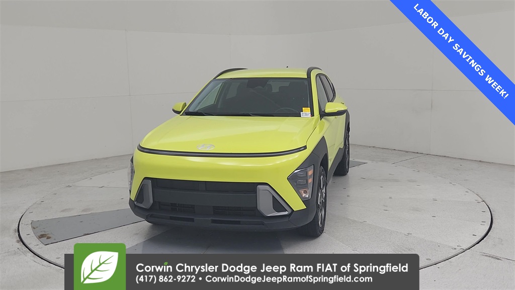 2024 Hyundai Kona SEL photo 3