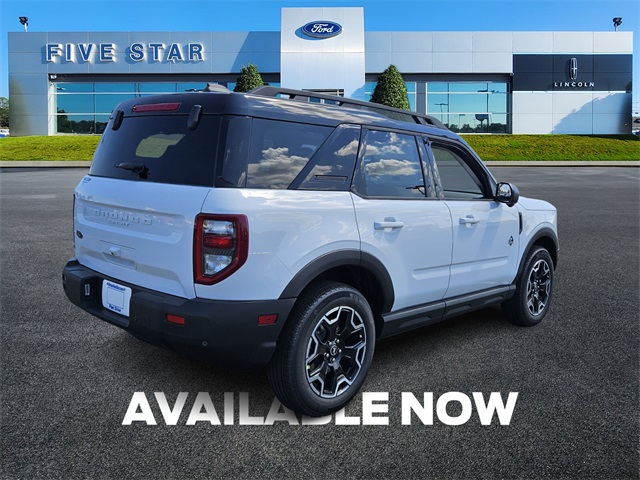 2025 Ford Bronco Sport Outer Banks photo 8