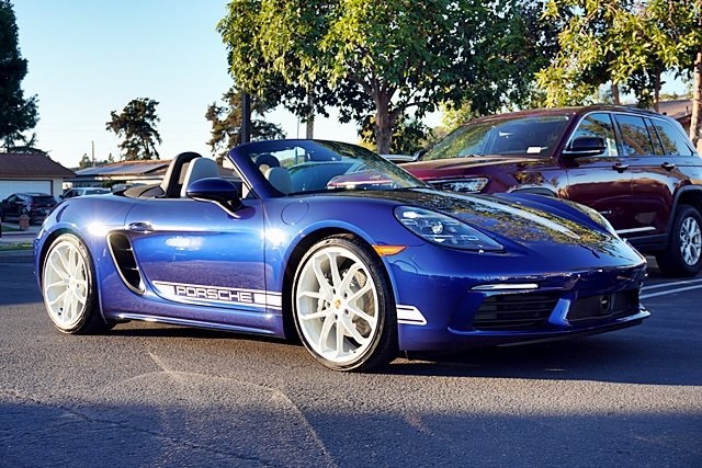 Used 2024 Blue Porsche Style Edition image 5