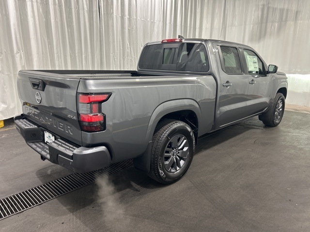 2026 Nissan Frontier Crew Cab SV photo 2