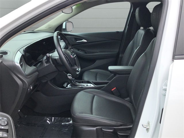 2024 Buick Encore GX Sport Touring photo 9