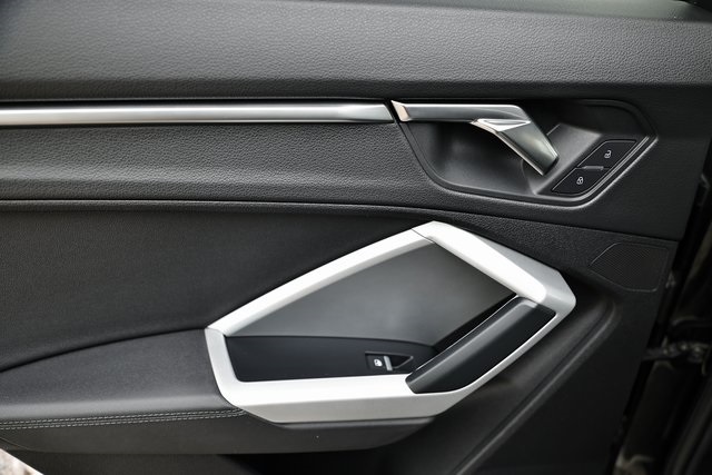 2022 Audi Q3 Premium S line photo 23