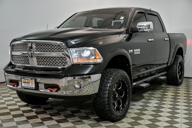 2014 Ram 1500 Laramie photo 4