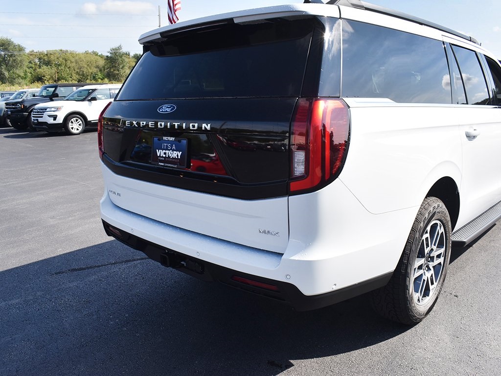 2025 Ford Expedition MAX photo 31