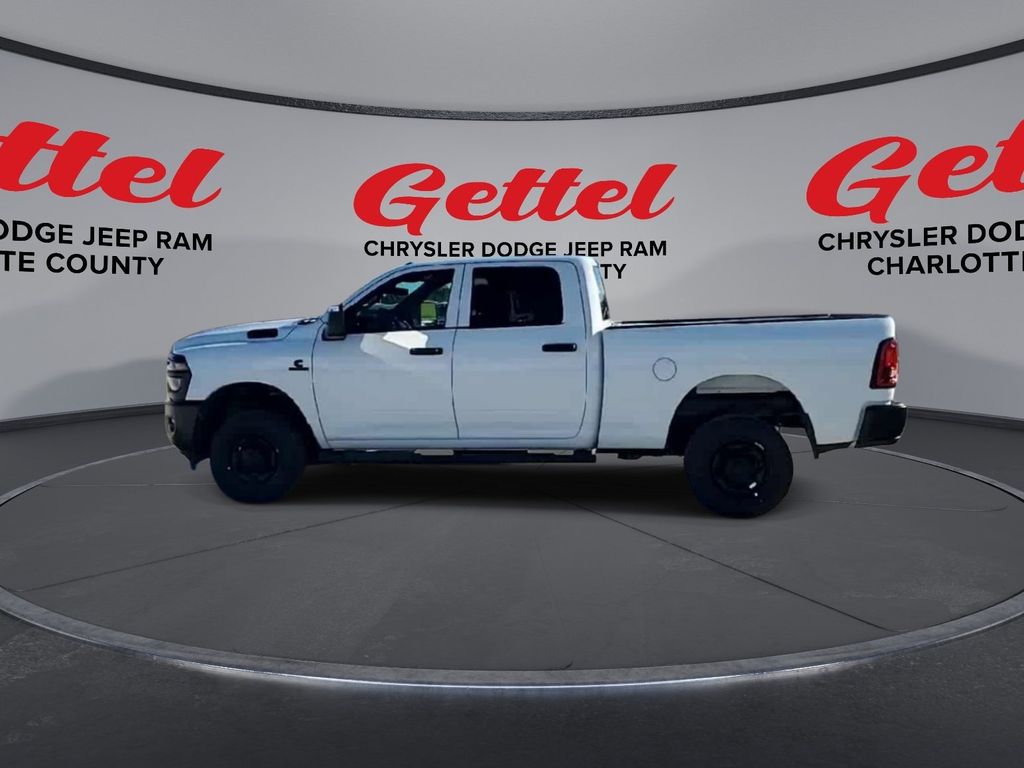 2026 Ram 2500 Tradesman photo 4