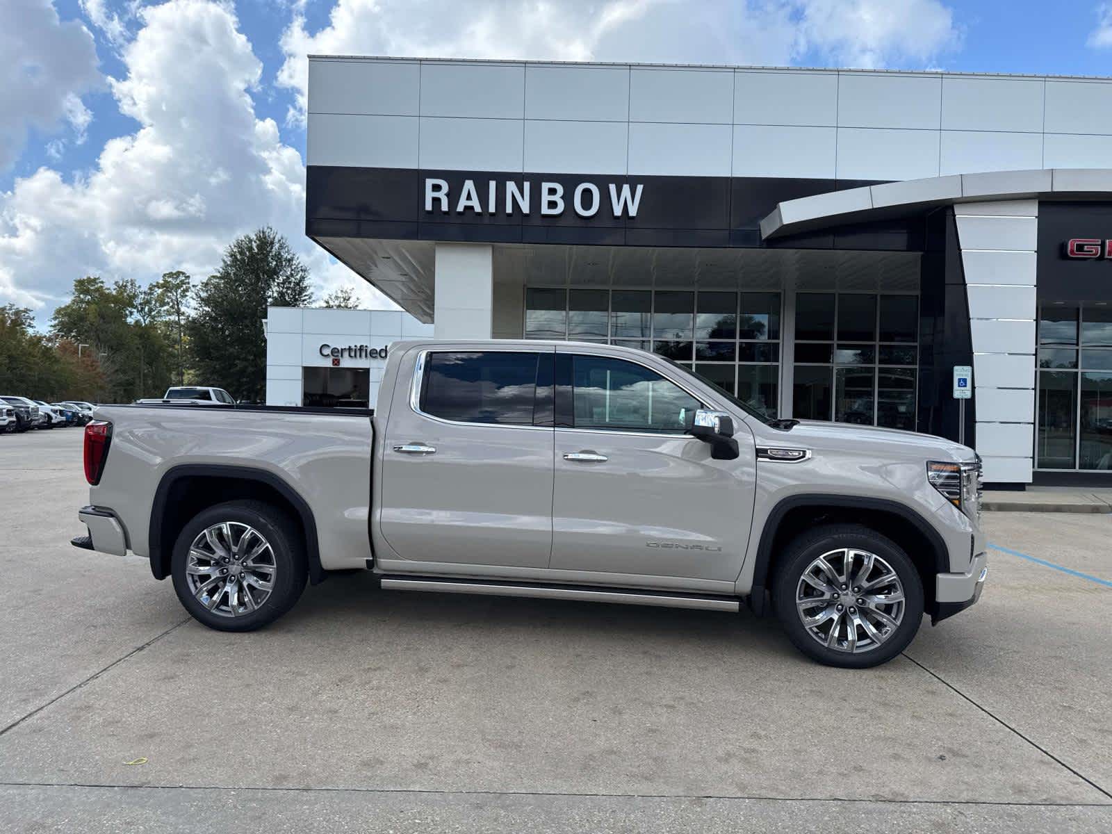 2026 GMC Sierra 1500 Denali's photo