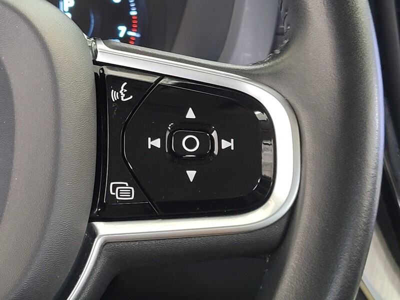 2021 Volvo XC60 T5 Inscription photo 32