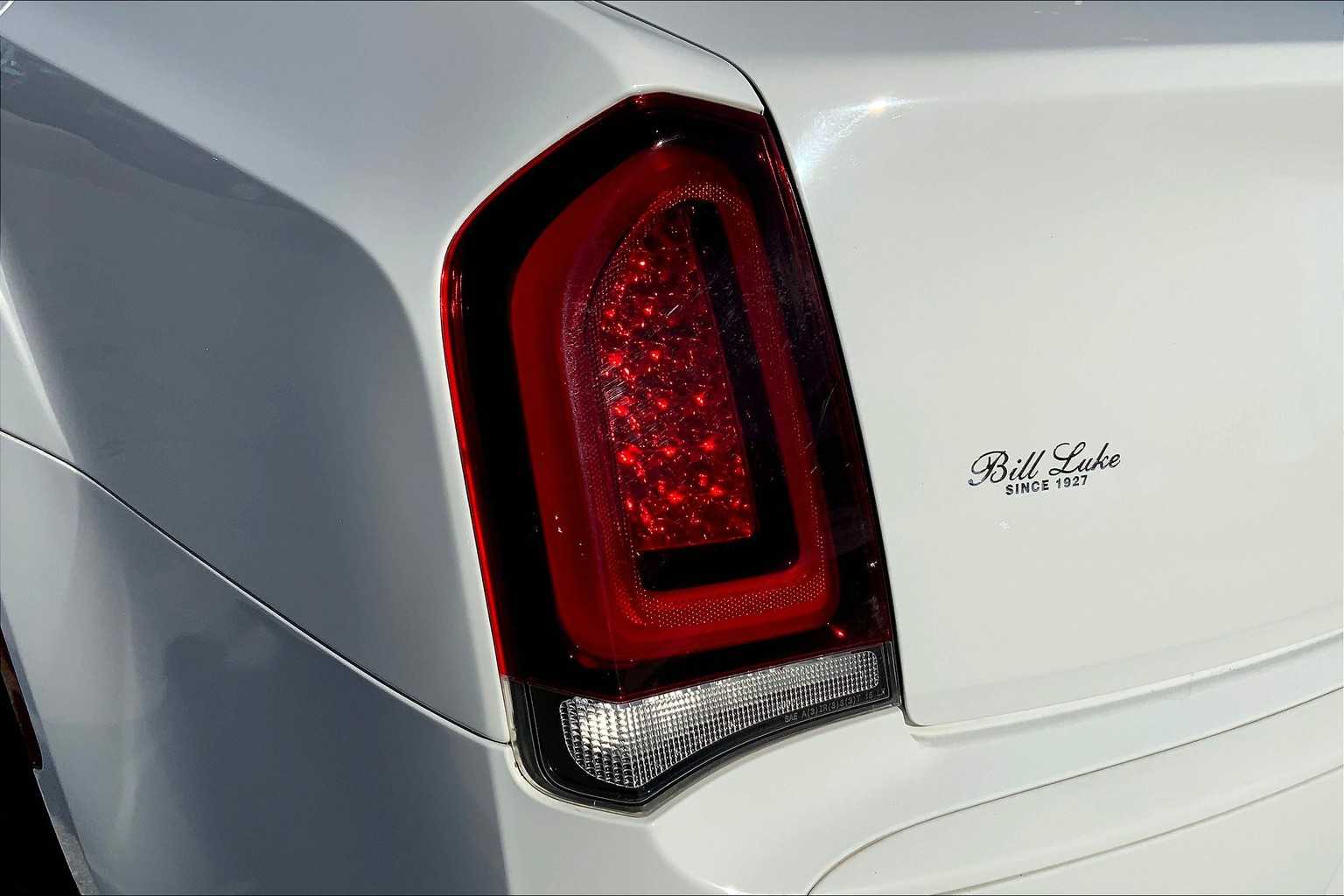 2021 Chrysler 300 Touring Limited photo 24