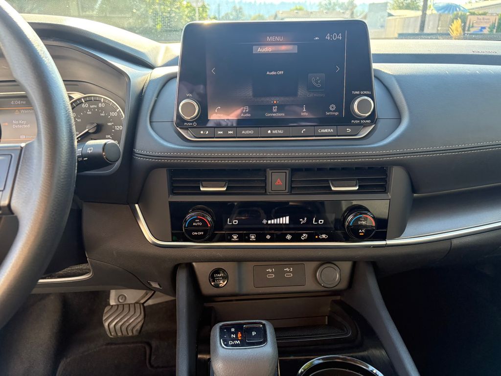 2024 Nissan Rogue SV photo 17