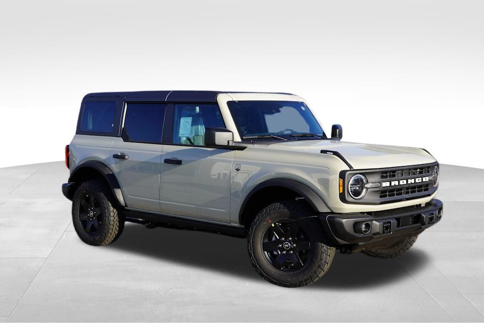 2025 Ford Bronco 4-Door Big Bend's photo