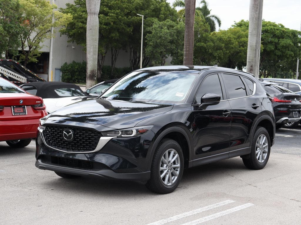 2023 Mazda CX-5 S Select Package's photo