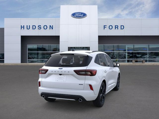 2024 Ford Escape Hybrid ST-Line Elite photo 3