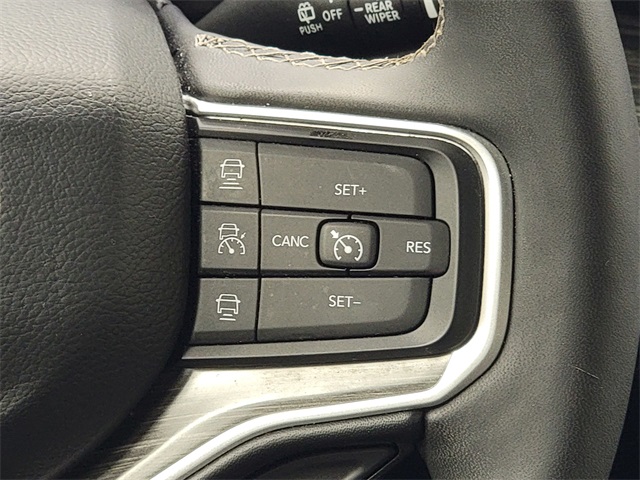 2024 Jeep Wagoneer Series III photo 30