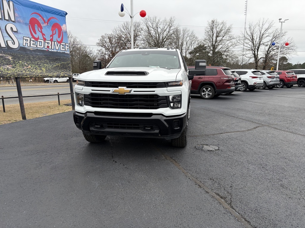 Used 2024 Chevrolet Silverado 2500HD Custom with VIN 2GC4YME75R1144720 for sale in Little Rock