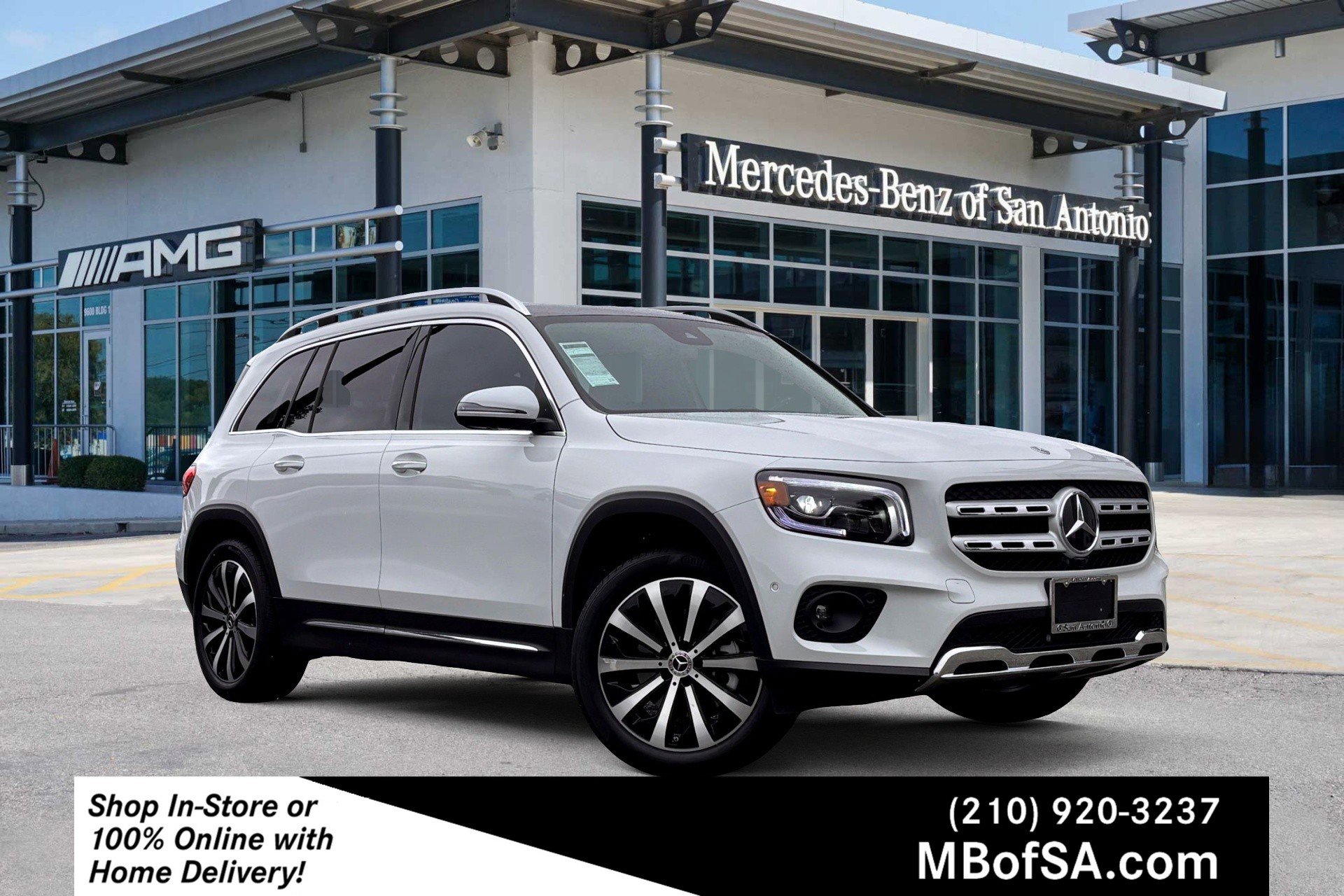 2023 Mercedes-Benz GLB Base's photo
