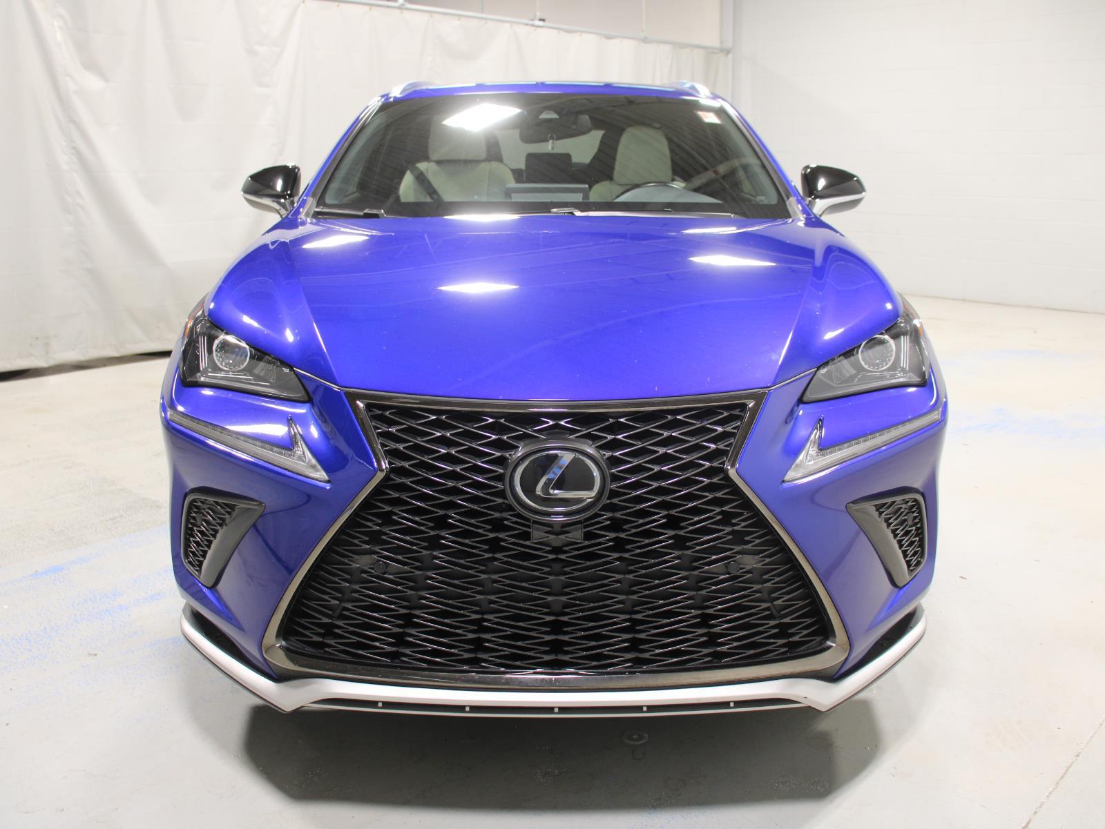 2021 Lexus NX 300 F SPORT photo 3