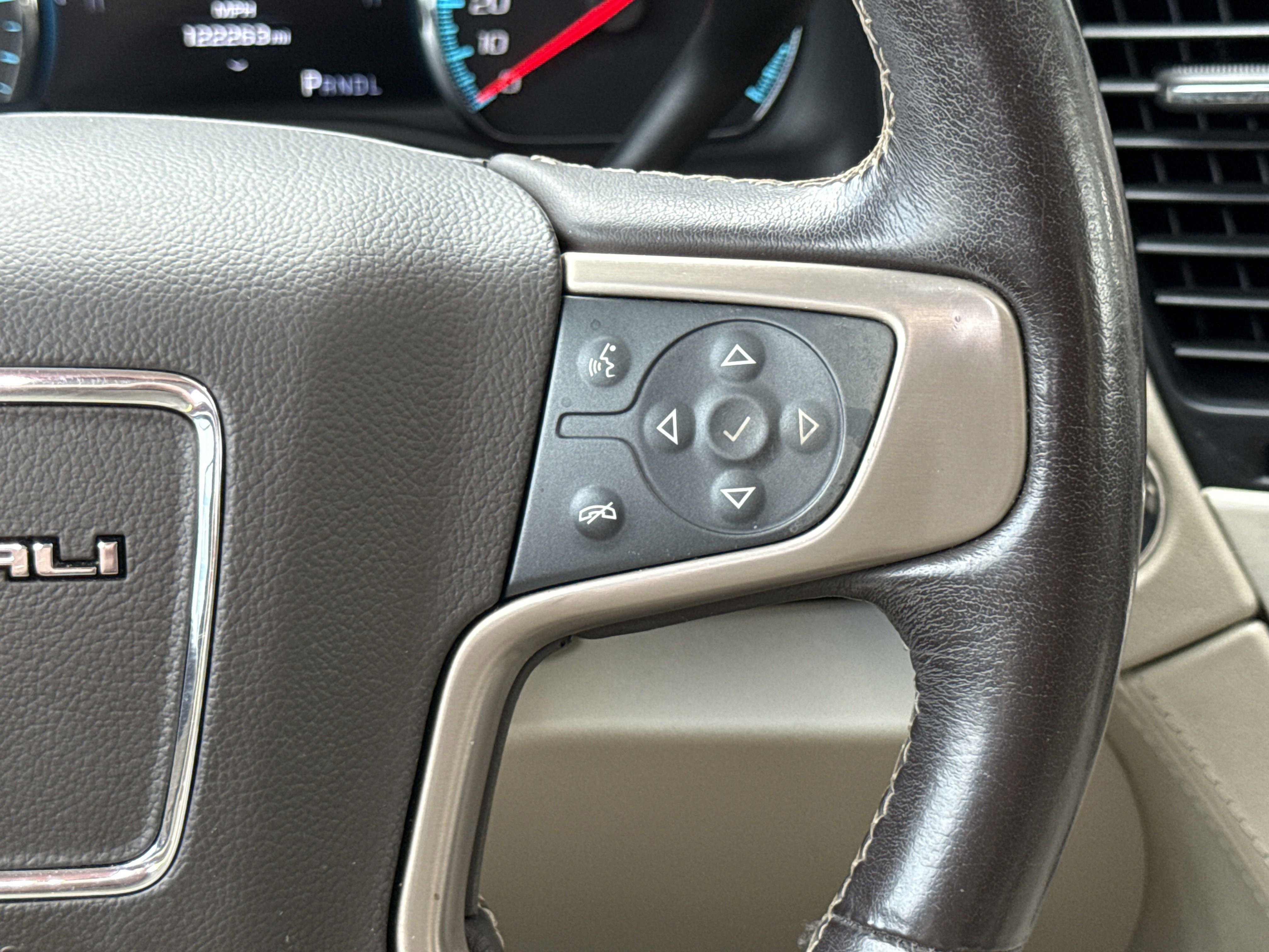 2019 Gmc Yukon XL Denali photo 10