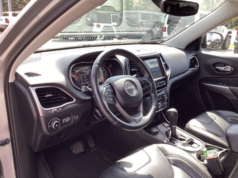 2019 Jeep Cherokee Limited photo 18