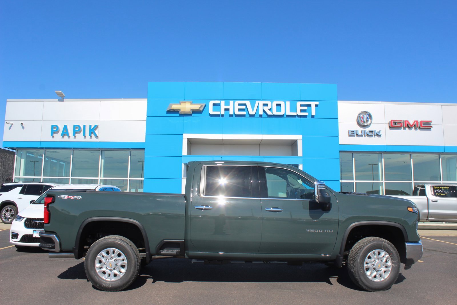 2026 Chevrolet Silverado 3500HD LTZ's photo