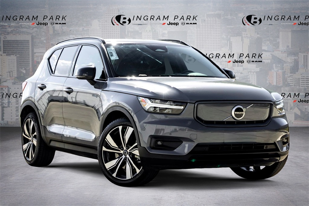2021 Volvo XC40