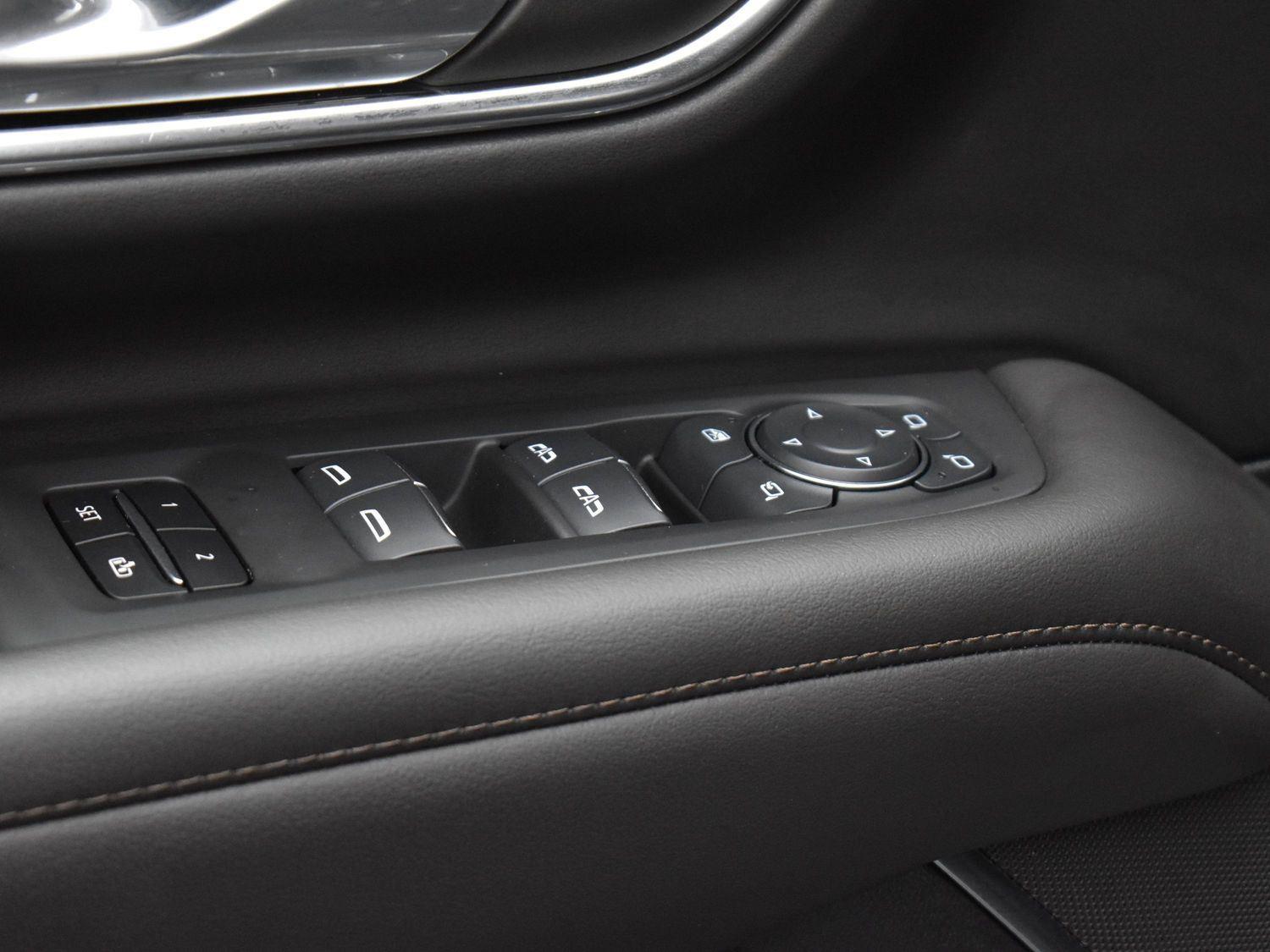 2024 Chevrolet Tahoe High Country photo 13