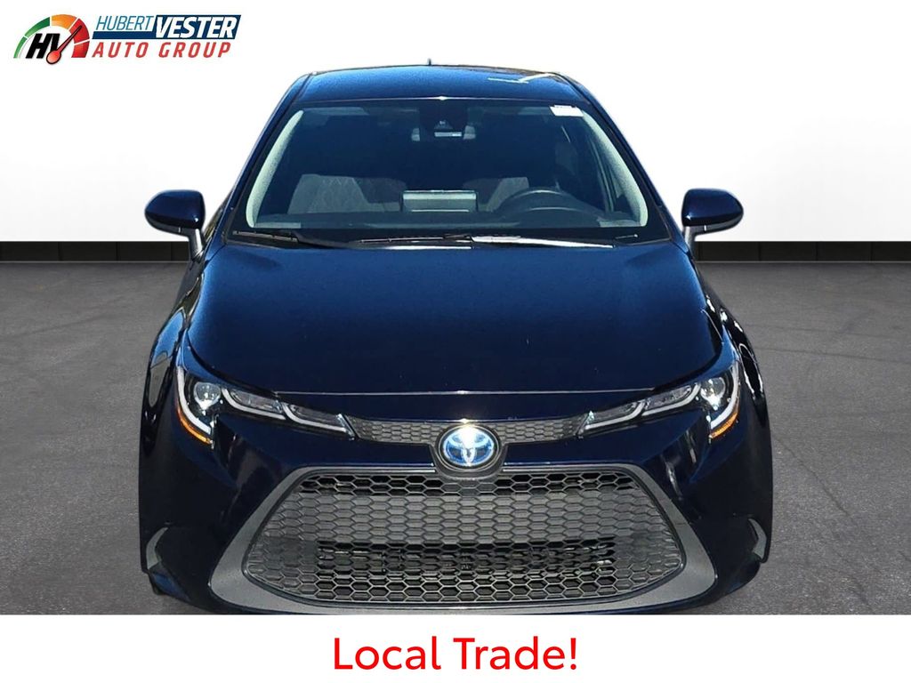 2022 Toyota Corolla Hybrid LE photo 3