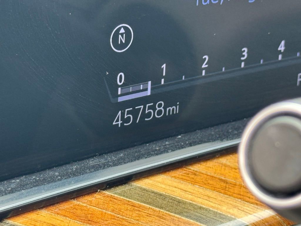 2023 Cadillac Escalade Sport Platinum photo 3