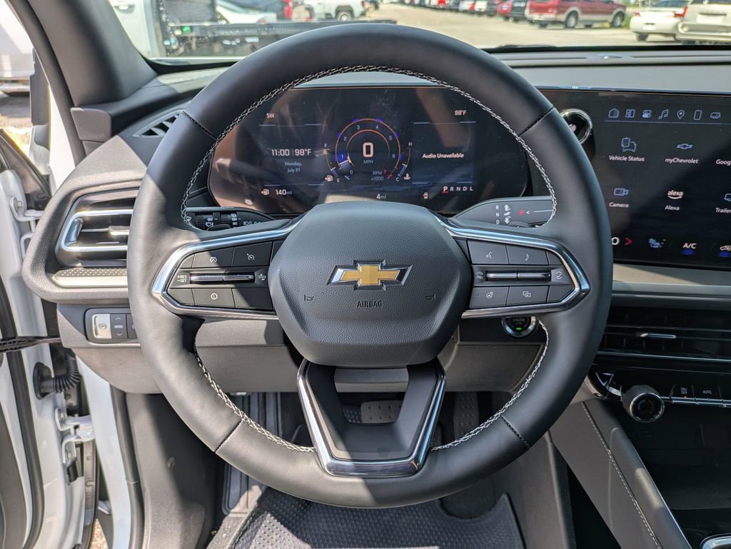 2025 Chevrolet Traverse photo 15