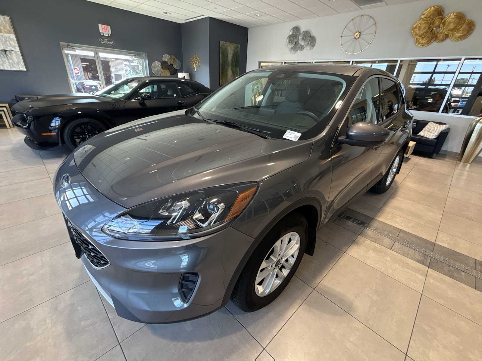 2021 Ford Escape SE photo 7