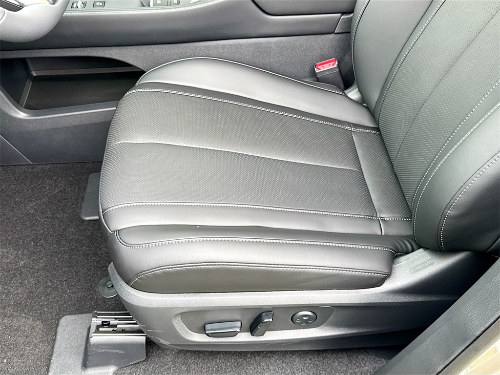2026 Infiniti QX60 Luxe photo 19