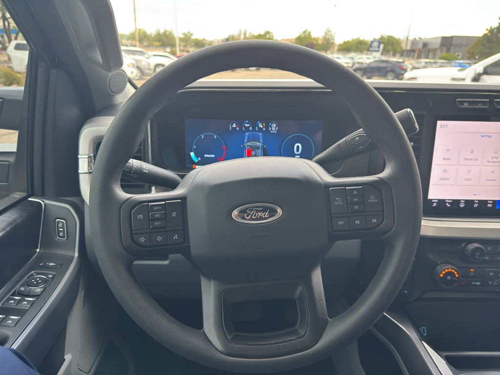 2024 Ford F-250 XLT photo 14