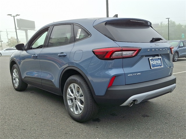 2026 Ford Escape Active photo 4
