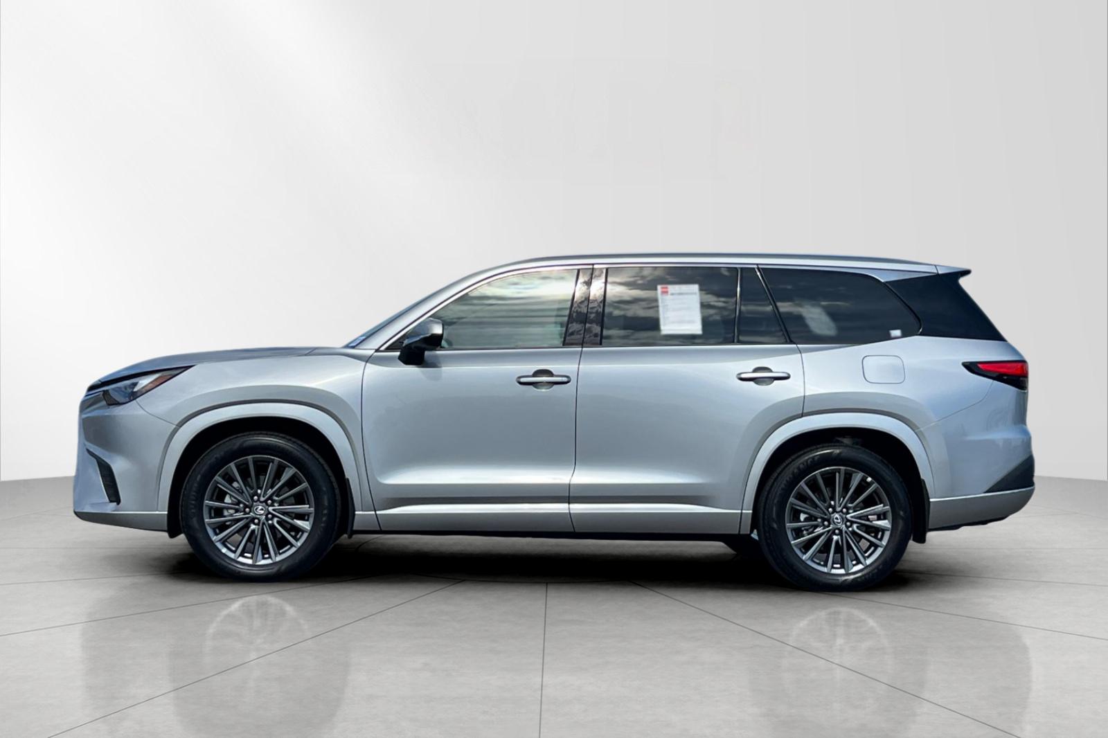 2025 Lexus TX 350 photo 2