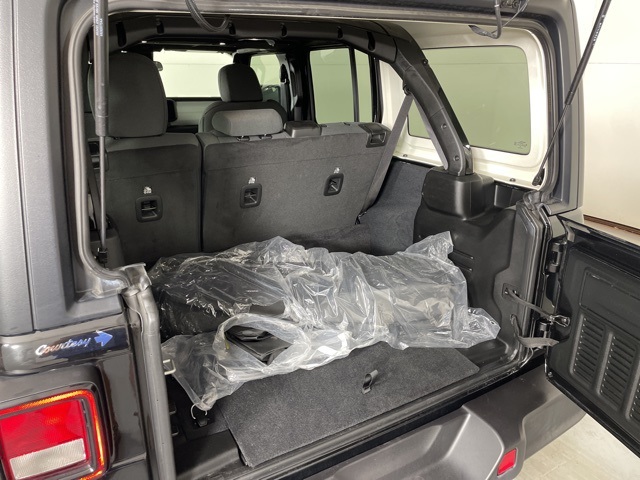 2024 Jeep Wrangler Sport S 4xe photo 34