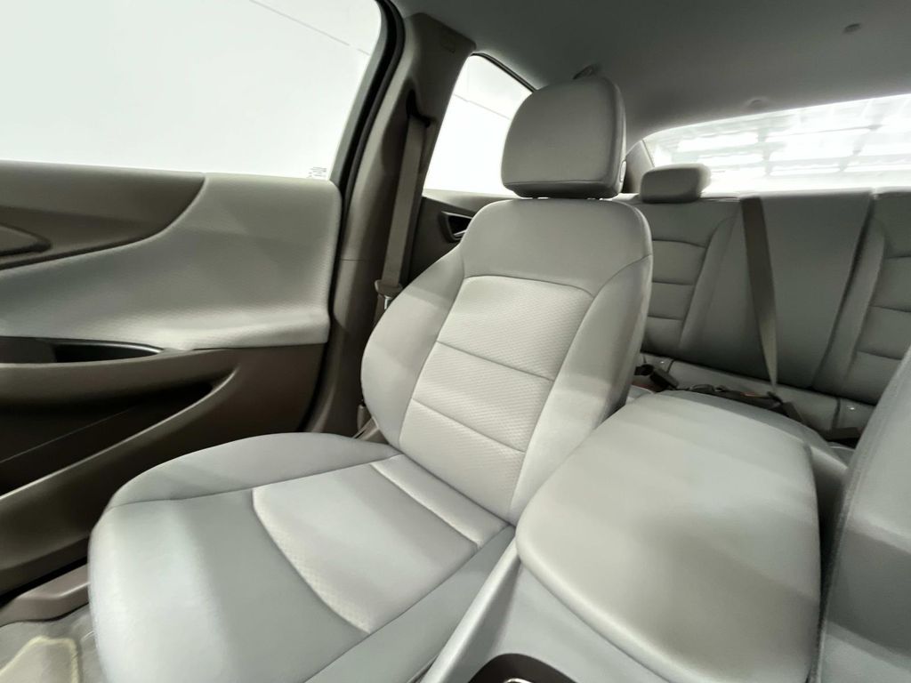 2024 Chevrolet Malibu LS photo 22