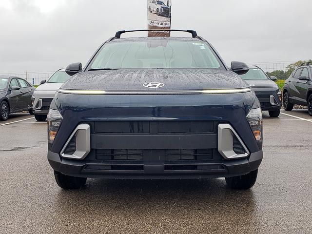 2026 Hyundai Kona SEL photo 2