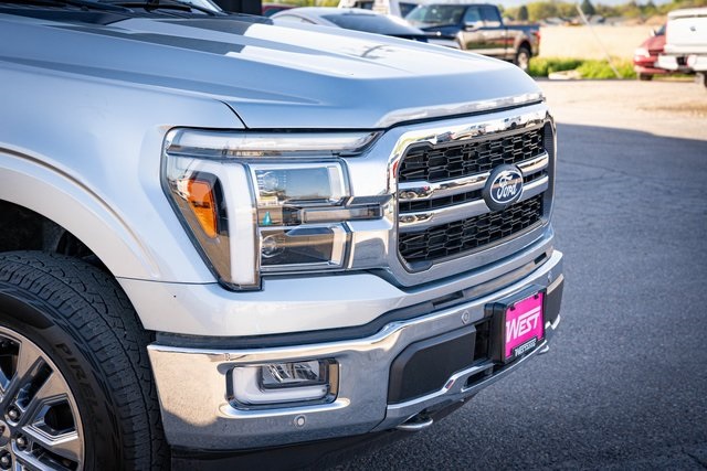 2024 Ford F-150 Lariat photo 4