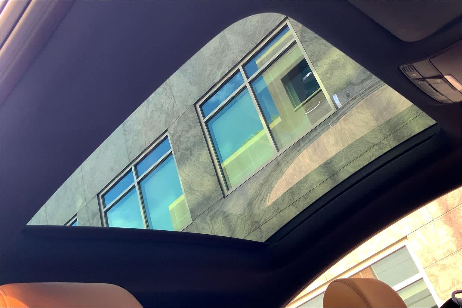 2022 Mercedes Benz E 450 photo 12