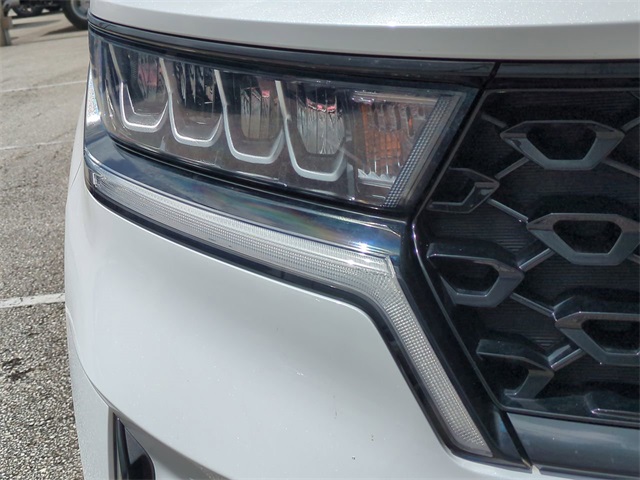 2023 Kia Sorento S photo 8