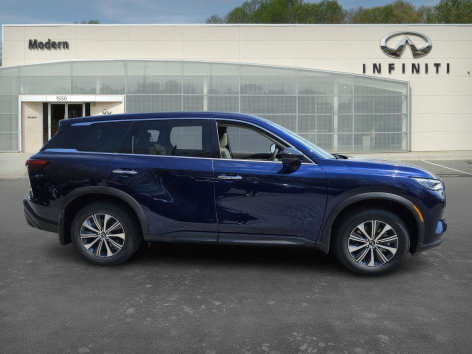 2025 Infiniti QX60 Pure photo 6