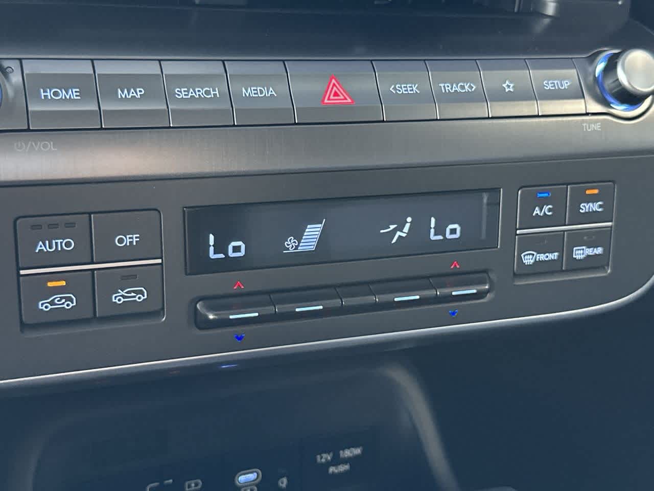 2026 Hyundai Kona SEL photo 18