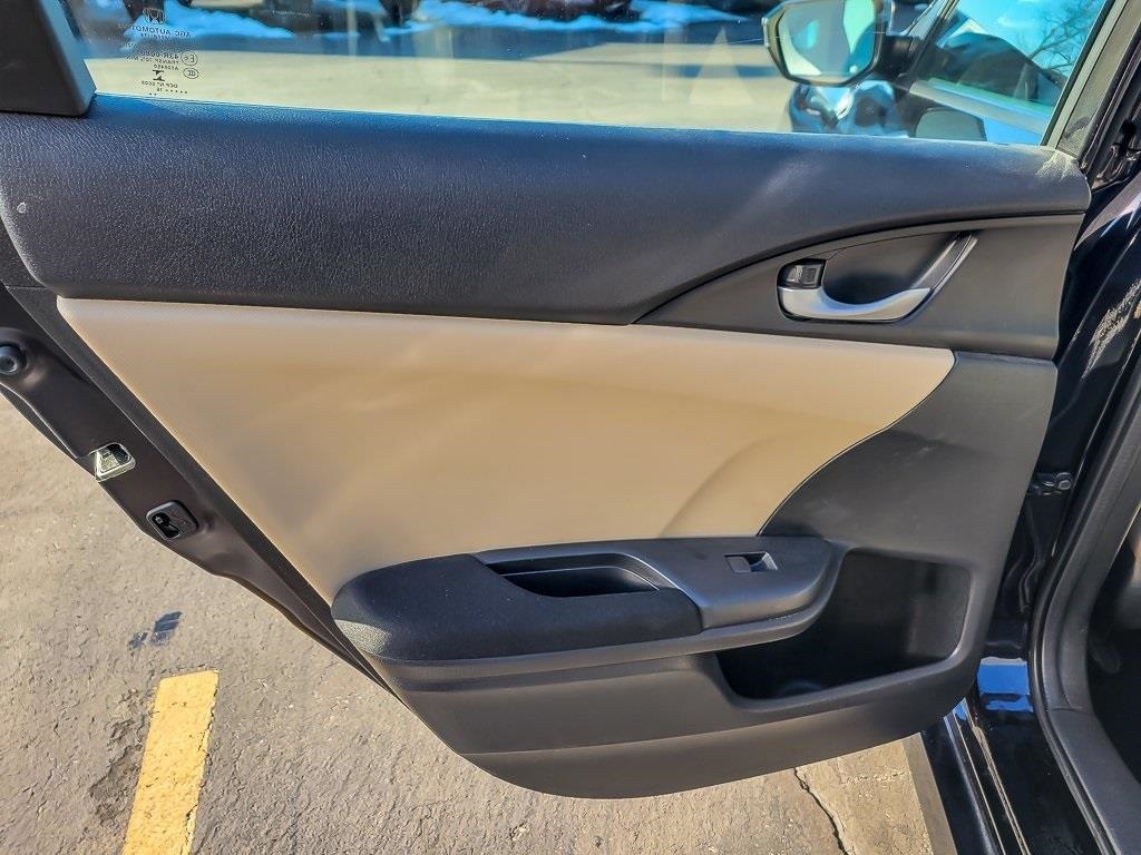 2016 HONDA CIVIC - Image 16