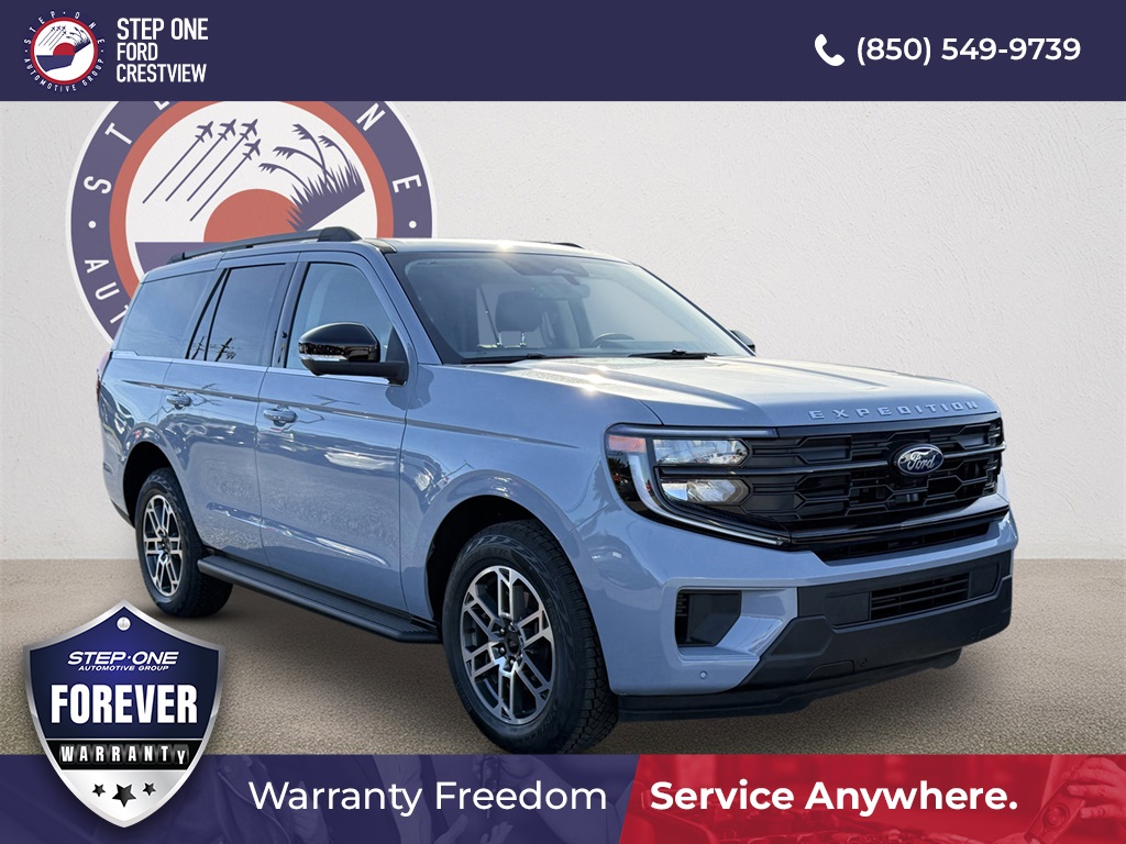 2025 Ford Expedition Active's photo